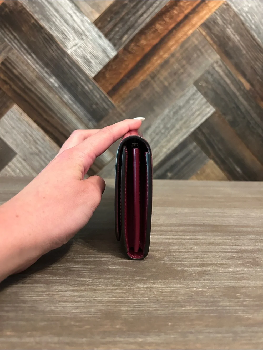 Louis Vuitton Vernis Patent Leather Twist Wallet